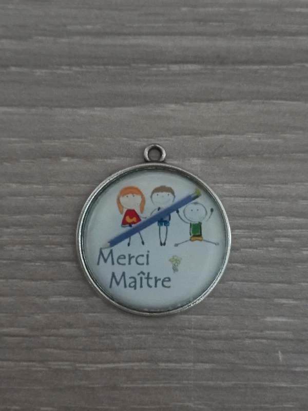 Pendentif "Merci Maître"